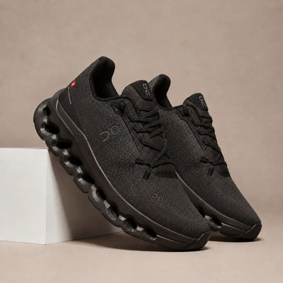 ON Cloudtilt Sneakers