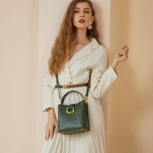 Luna Bucket Tote